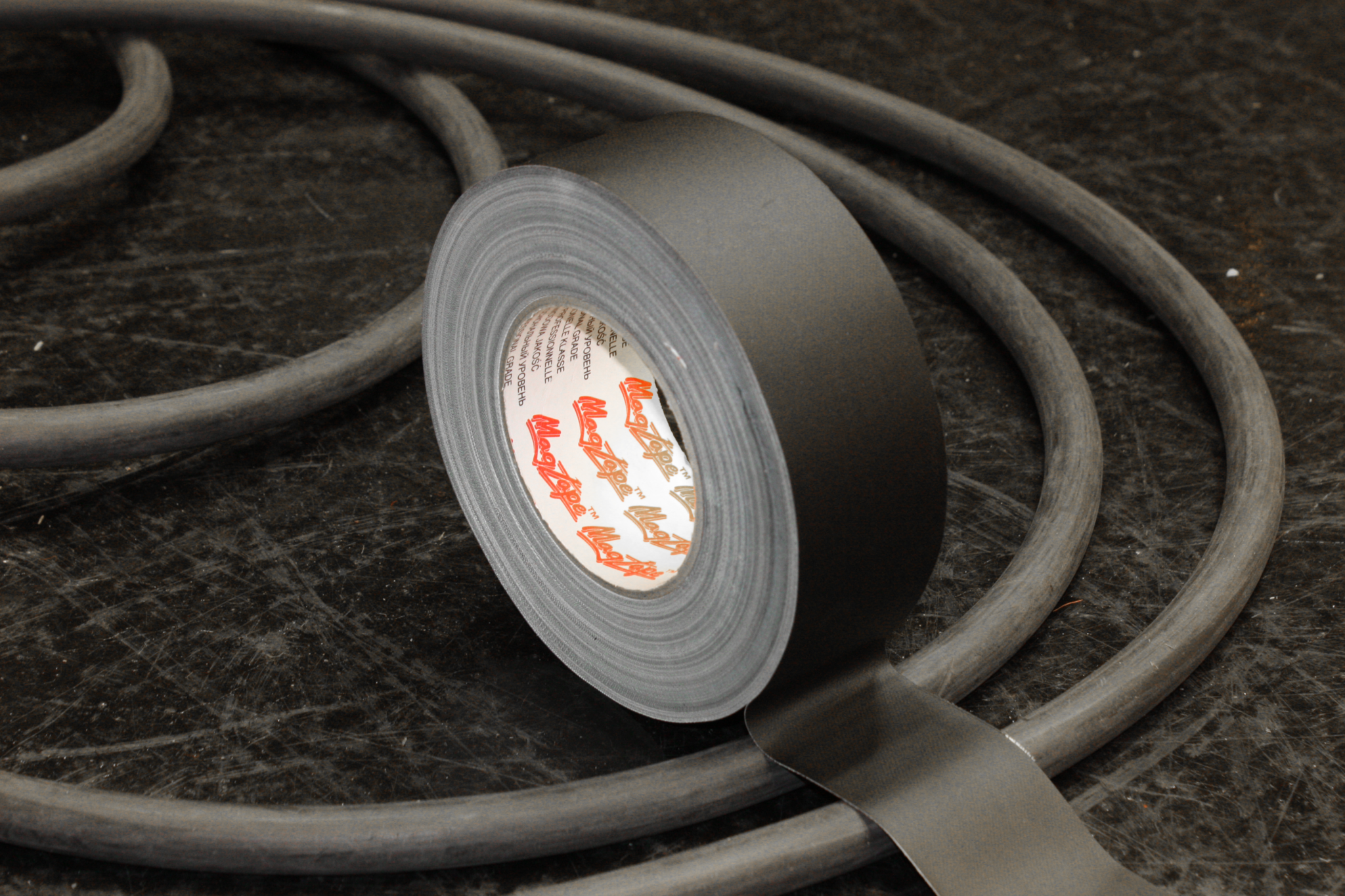 le-mark-magtape-matt-over-cables-application-scaled.webp