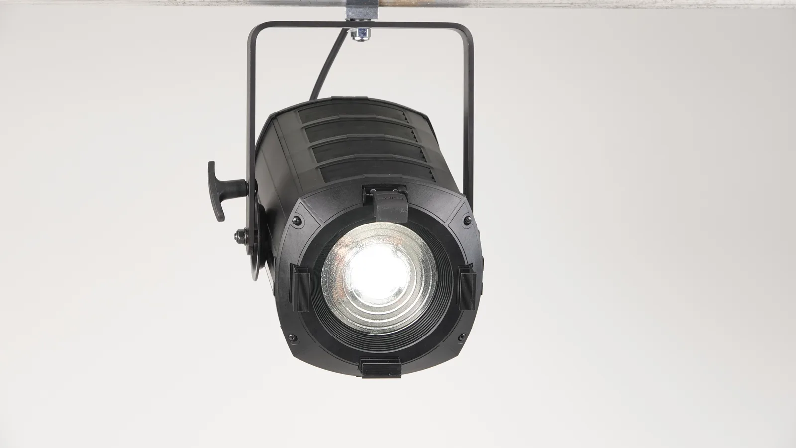 FN HY LED 100 (8).webp